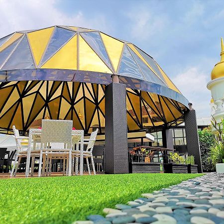 فندق تارا يوجياكرتا Tugu المظهر الخارجي الصورة